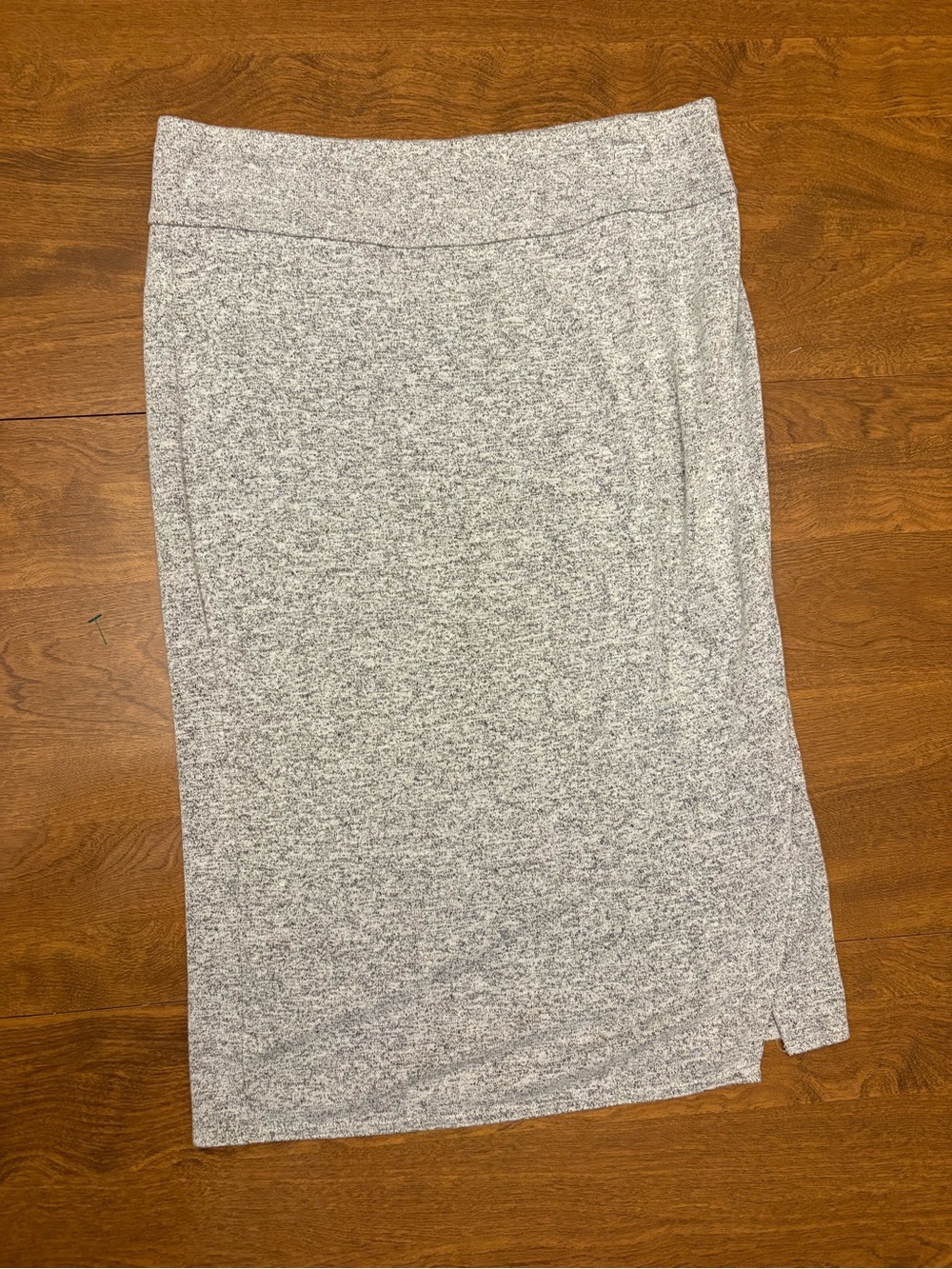 LOFT Heathered Light Gray Pencil Skirt